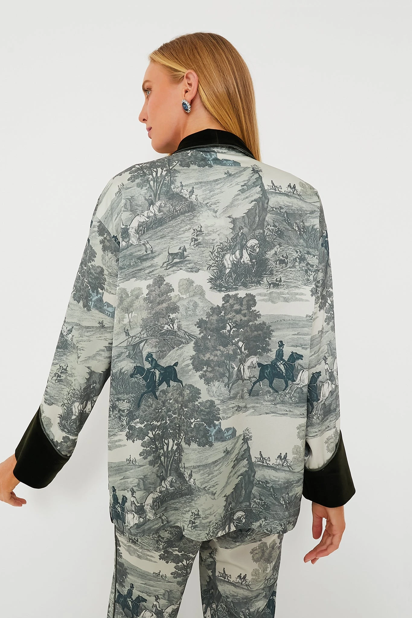 Middleburg Toile Velvet Trim Smoking Jacket 4 Middleburg Toile Velvet Trim Smoking Jacket - Image 4