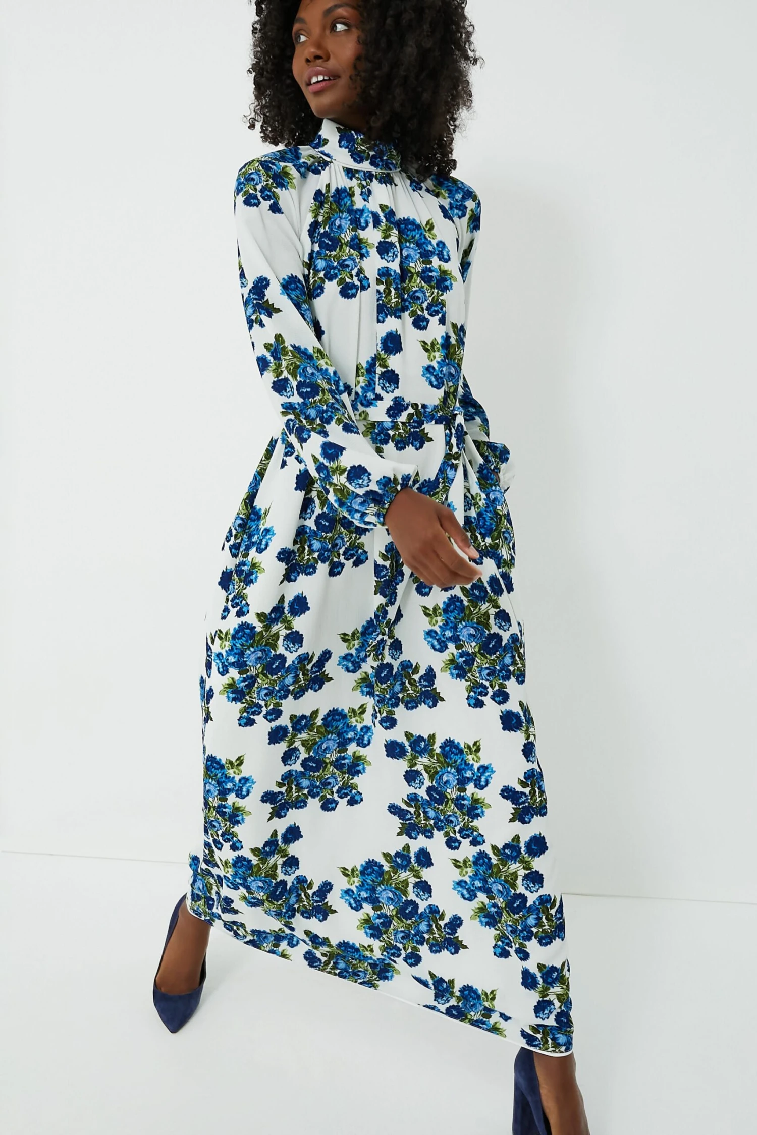 Blue Flower Bouquet Elanda Crepe Georgette Dress 6 Blue Flower Bouquet Elanda Crepe Georgette Dress - Image 6