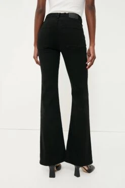 CITIZENS OF HUMANITY Plush Black Isola Flare 8 CITIZENS OF HUMANITY Plush Black Isola Flare -ULLA JOHNSON SHOP S1kY7ashiUmwtllANNmlah5KMulEGkez 1