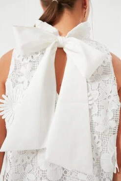 Blanc Guipure Lace Mason Top -ULLA JOHNSON SHOP YIveUnkJjyikgWwke3qshgCUo6G5KnSS 1