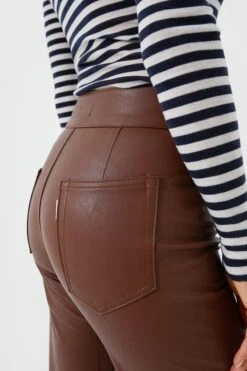 Chocolate Vegan Brighton -ULLA JOHNSON SHOP ibevs3MtwcFg1h7D384dYajP1Jl9Hgxq 1