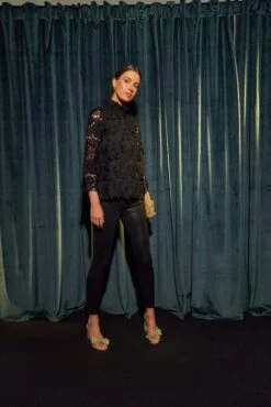 7 For All Mankind The Black Coated High Waist Ankle Skinny 15 7 For All Mankind The Black Coated High Waist Ankle Skinny -ULLA JOHNSON SHOP il8oHWenzY1JNGBCaMdEayeI6GEZnEMt 1