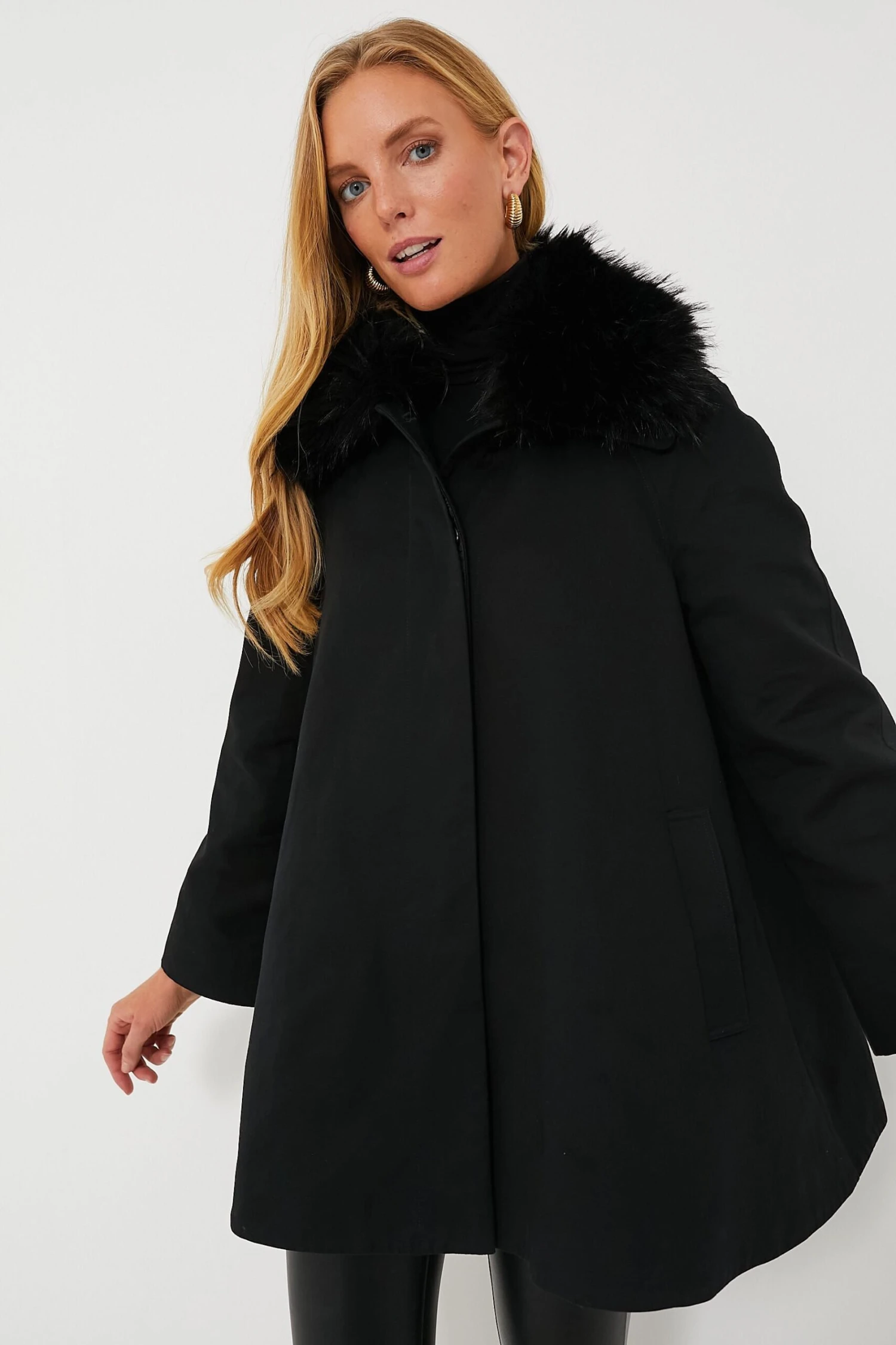 Fur Collar Cecile Swing Cape 1 Fur Collar Cecile Swing Cape