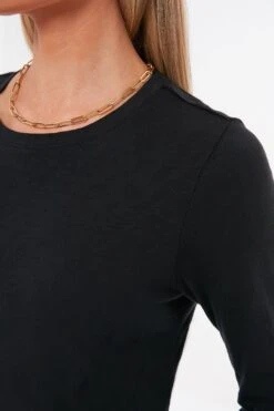 Black Modern Slub Long Sleeve Tee 9 Black Modern Slub Long Sleeve Tee -ULLA JOHNSON SHOP twebMJGNCqEAzDu3BBNRa0U3vV313sJR 1