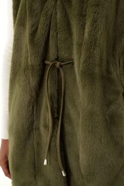Moss Green Faux Fur Bayker Vest 12 Moss Green Faux Fur Bayker Vest -ULLA JOHNSON SHOP uIc1NzqjTrxB1XeGs8iFQAkNIBNWCoRk 1